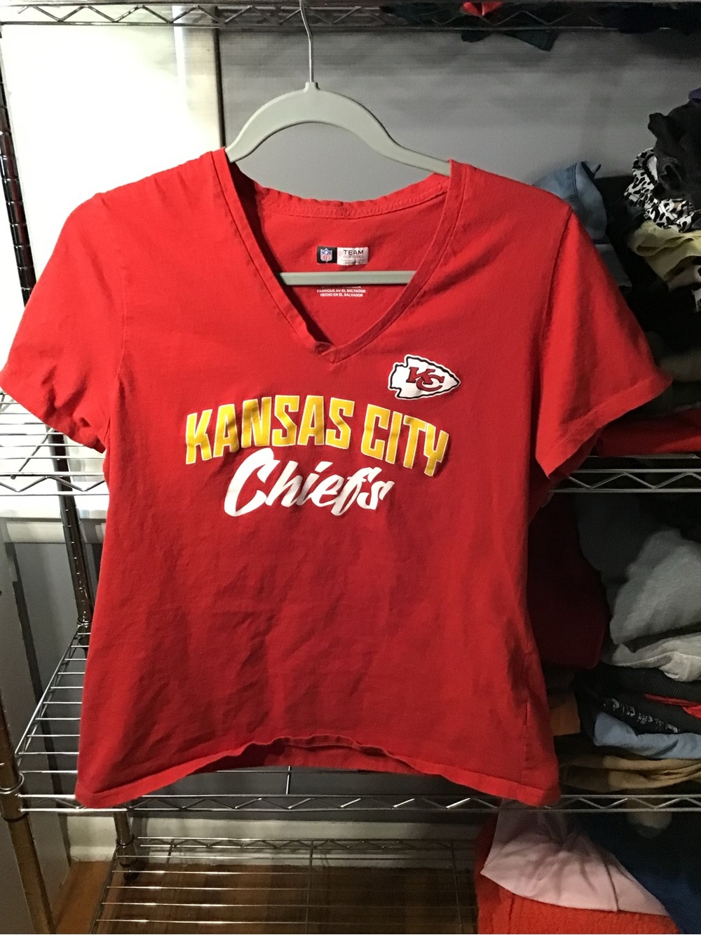 Team Apparel Kansas City Chiefs Red V‑Neck Tee